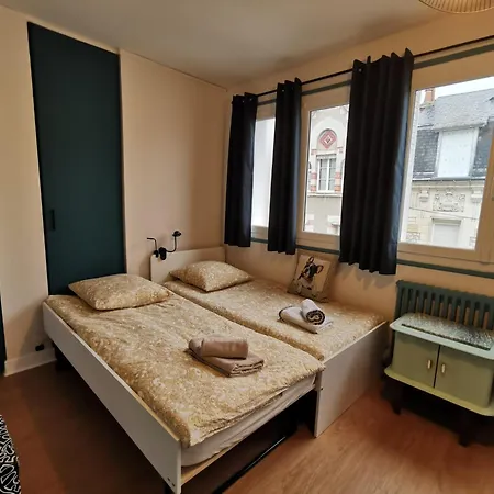 Grand Appartement Familial, Tours Centre, Parking Exterior photo