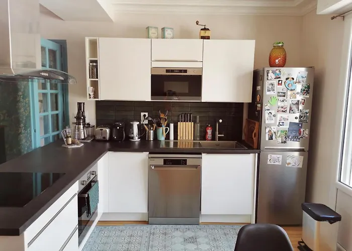 Grand Appartement Familial, Tours Centre, Parking